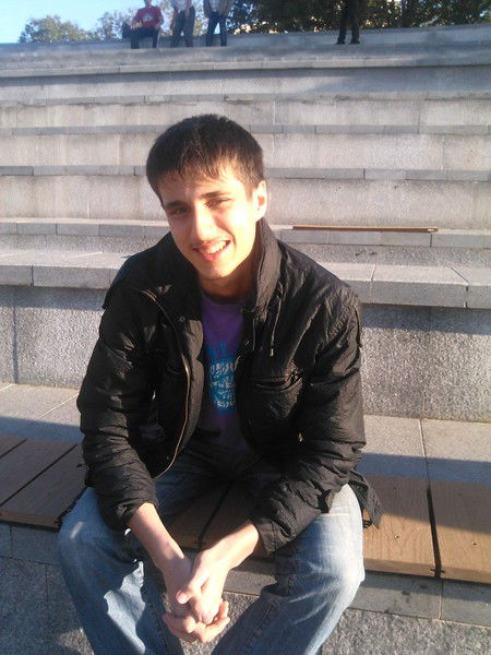 Влад Хлебородов