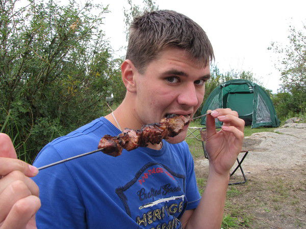 Владислав Супруненко(-_-)