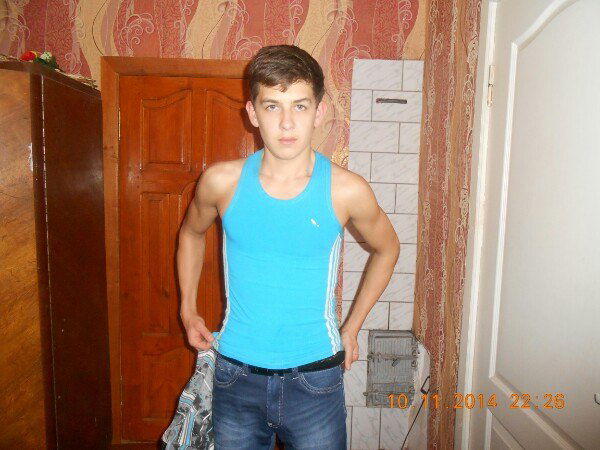 Влад Апанасенко