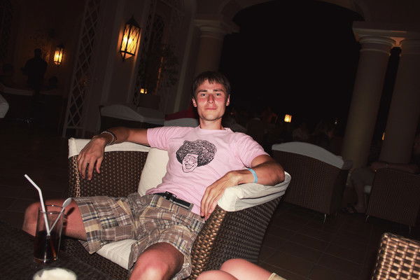 Неизвестно Неизвестно