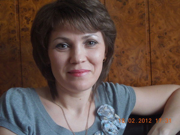 Елена Семёнова