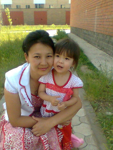 Асем Ахатова