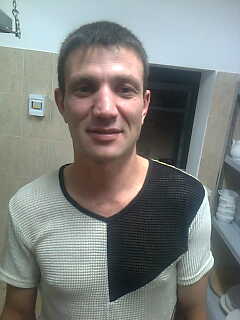 Денис Ханипов