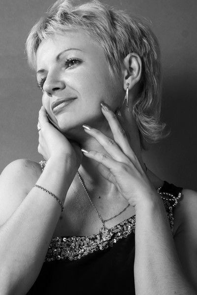 Eлена *************