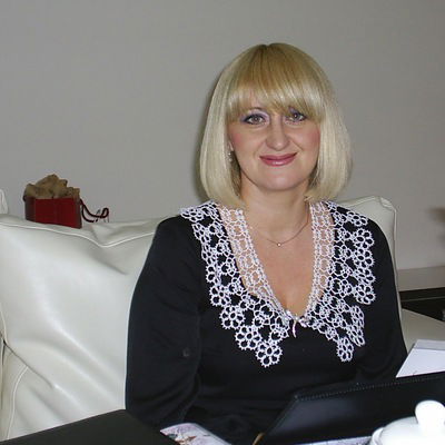 Елена Ефремова