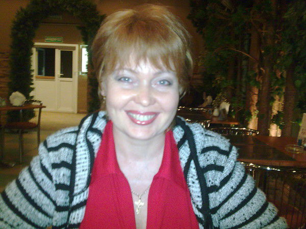 Елена Ощепкова