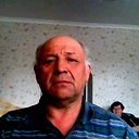 Владимир Титов