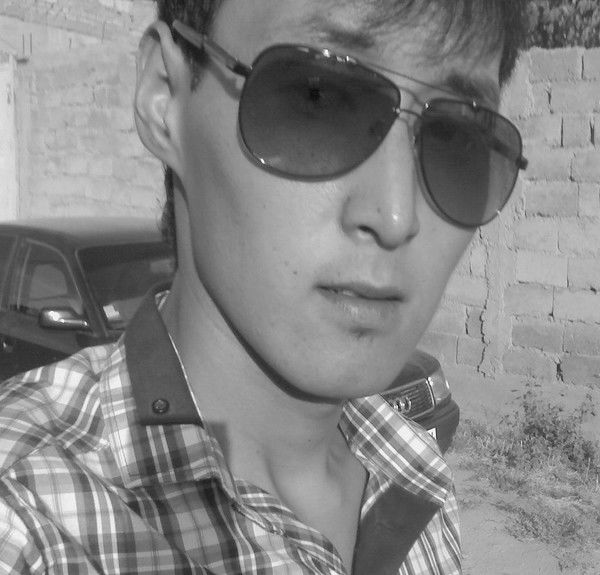 Наурызбай Султанов