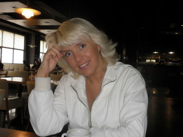 Елена Островская