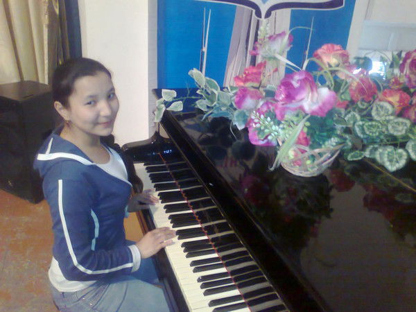 Утарова Шапагат