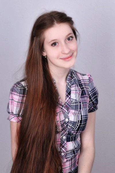 Лена Землянская