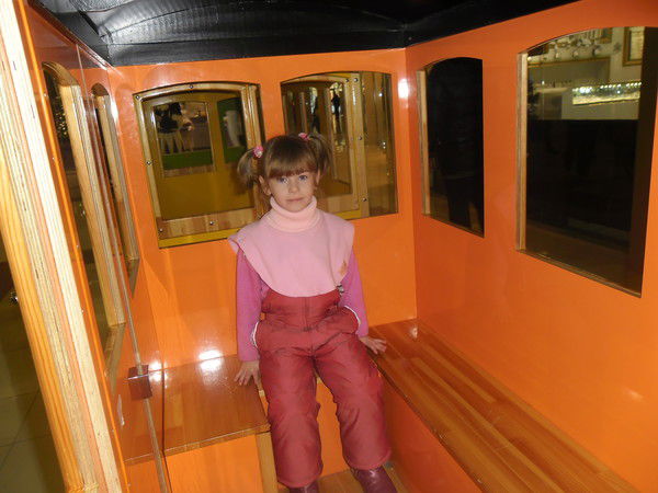 Анна Родина