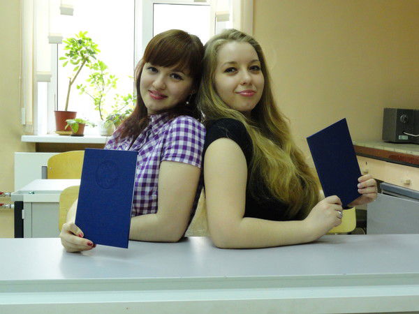 Анжелика, Олеся Буровы