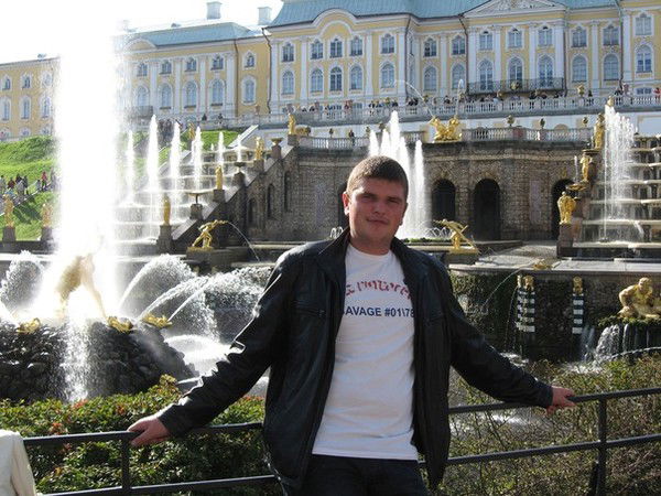 Игорь Петряков