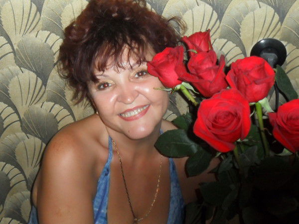 Елена Николаева