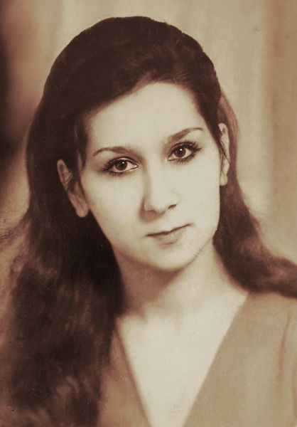 Лариса Мирзоева