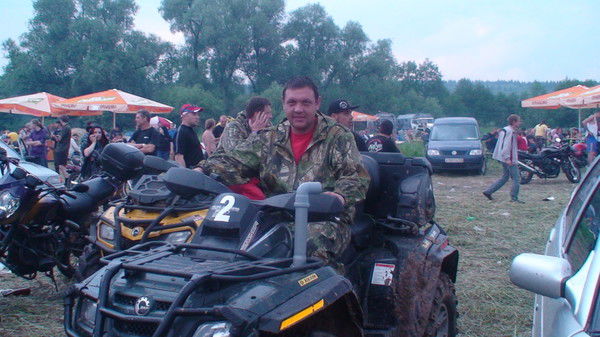 Александр Волков