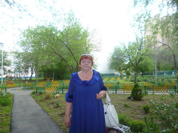 Людмила Зеленеева