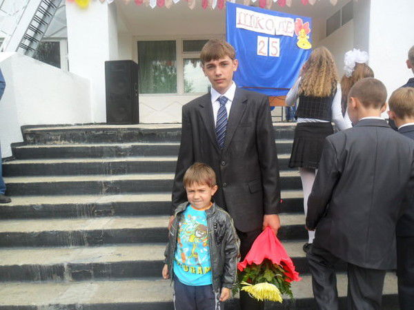 Андрей Николаев