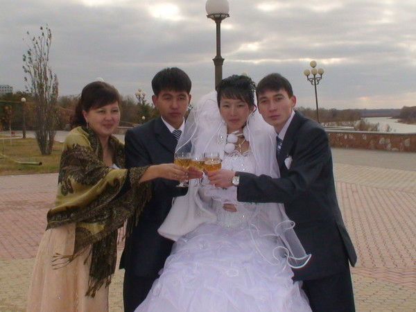 Жанибек И Зарина Оспановы