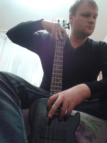 Евгений Гнатюк