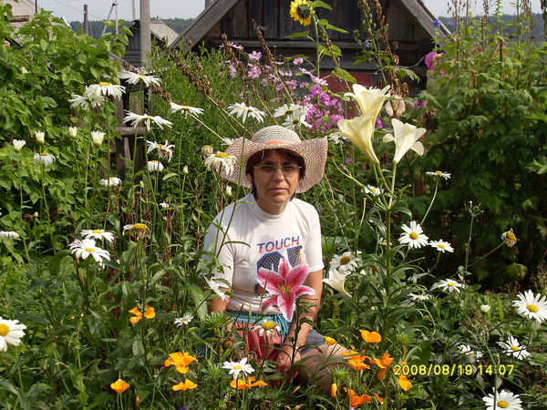 Галина Попова