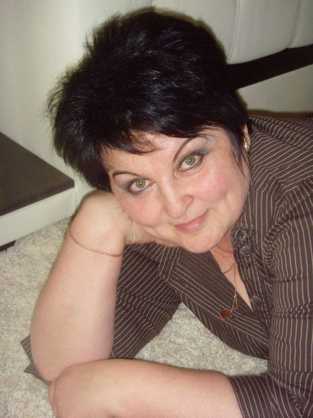 Елена Чешина