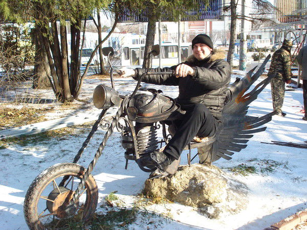 Евгений Мартынов