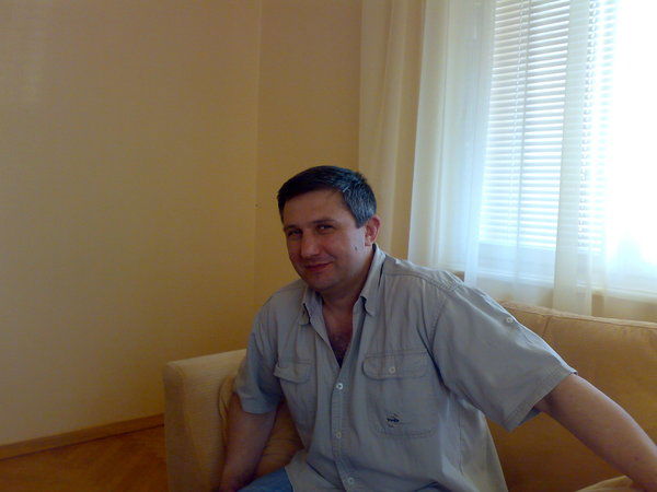 Володимир Скраль