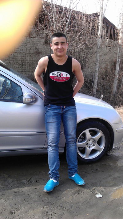 Шахбоз Давронов