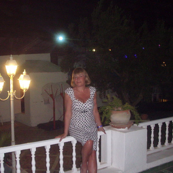 Елена Братешко