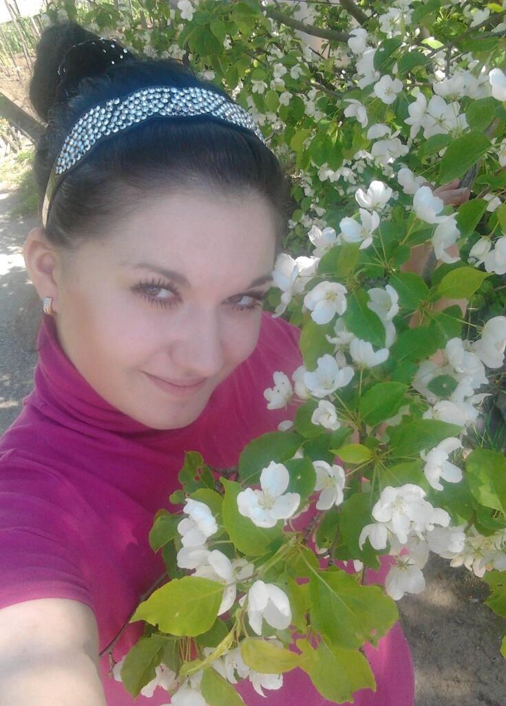 Аня Фролова