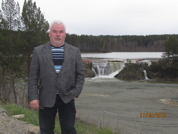 Виктор Литвинов