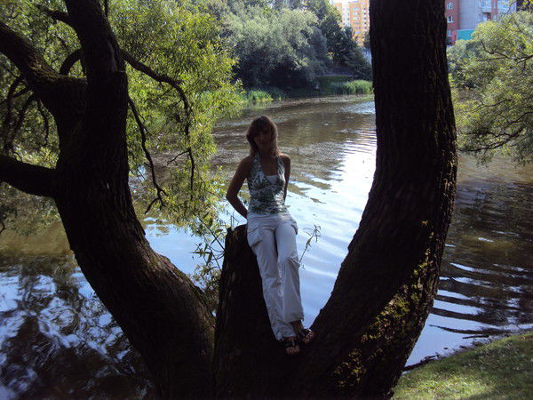 Анна Белоусова