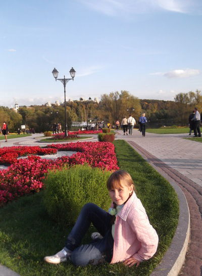 Лена Олефир