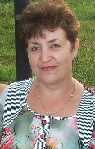 Елена Стольникова