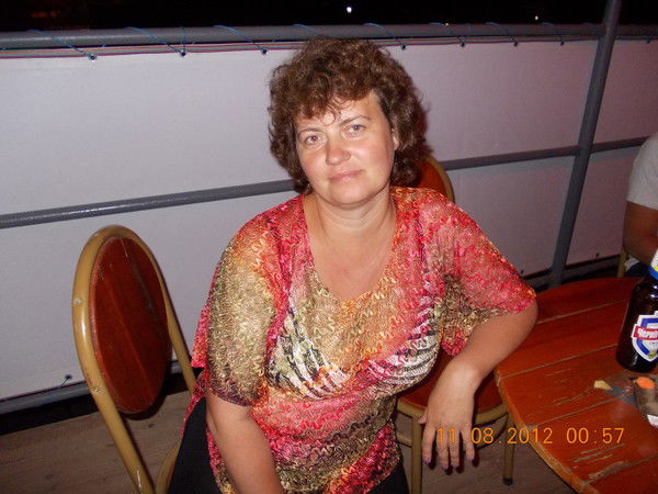 Лена Кармазина