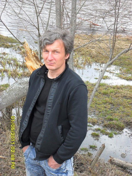 Виктор Иванов