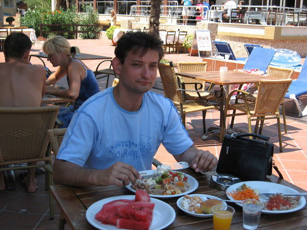 Константин Швец