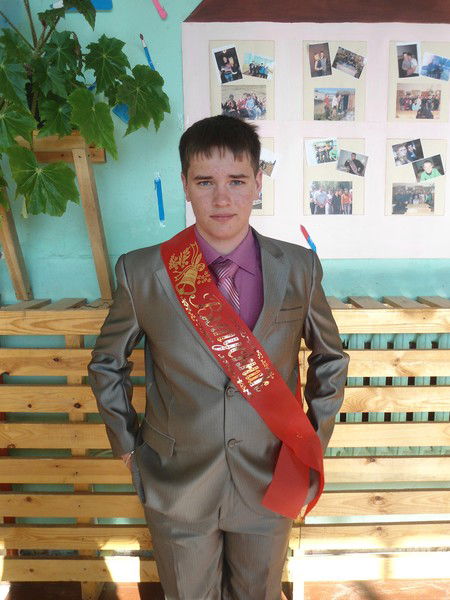 Анатолий Тихоненко