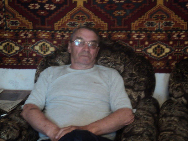 Владимир Наумов