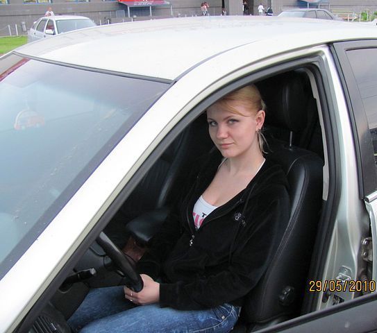 Лена Зорина