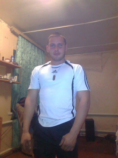 Денис Кучеренко