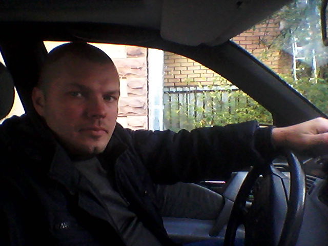 Александр Иванов