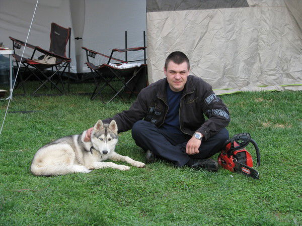 Неизвестно Неизвестно