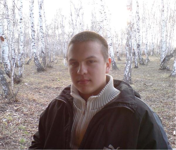 Денис Голиков