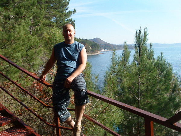 Леонид Пирогов