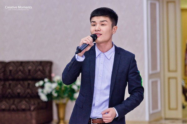 Айбек Махсутов