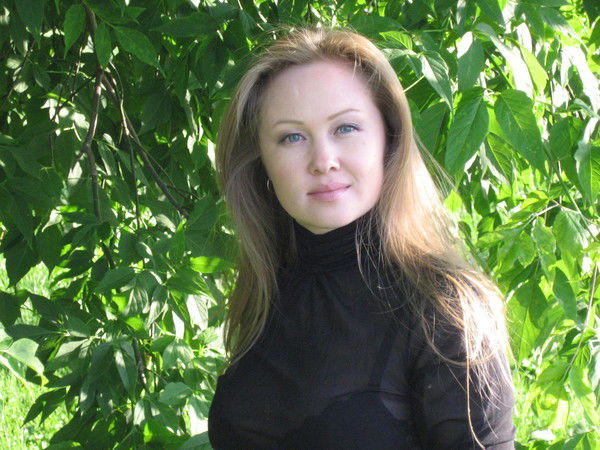 Алёна Суворова