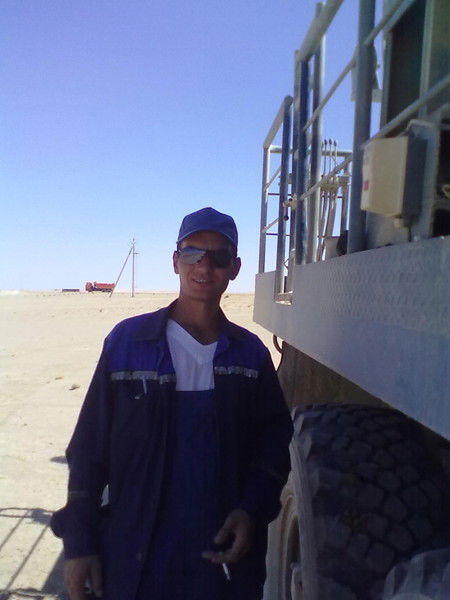 Гена Ефремов